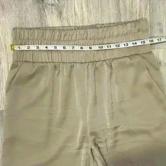 Sincerely Jules Women’s Wide Leg Satin Designer Stretch Dress Pants Tan Size XL - Picture 4 of 5